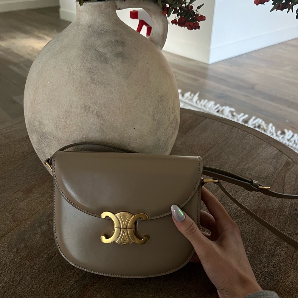 Celine Becase Clea crossbody bad